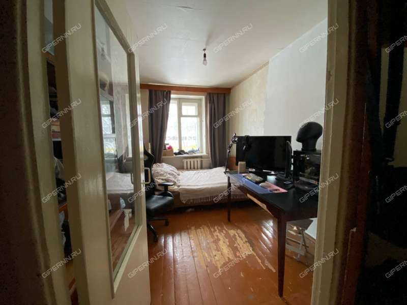 трёхкомнатная квартира на Радужной улице дом 4