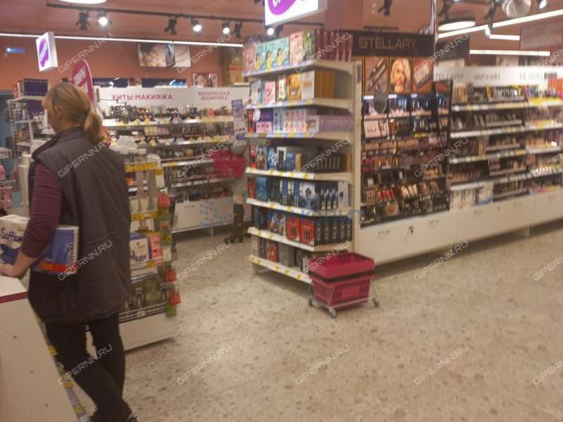 здание под торговую площадь в деревне Кузнечиха