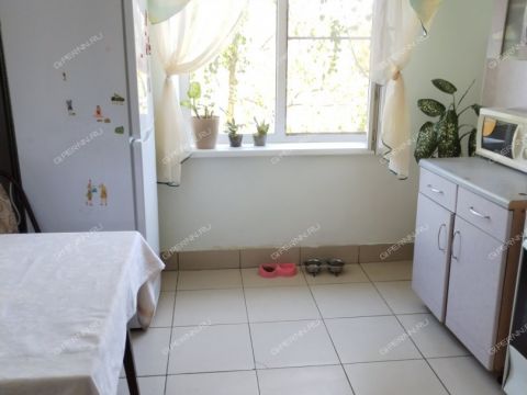 4-komnatnaya-ul-narodnaya-d-38 фото