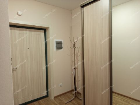 2-komnatnaya-ul-akademika-chazova-d-1 фото