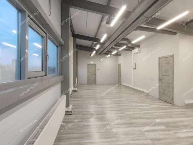 здание под торговую площадь, недвижимость под автобизнес на улице Федосеенко