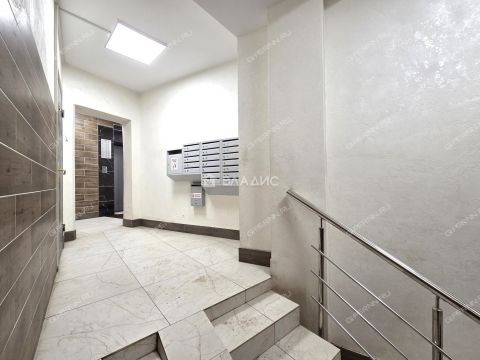 3-komnatnaya-ul-nizhne-pecherskaya-d-2 фото