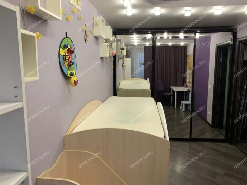 двухкомнатная квартира на улице Красных Зорь дом 19