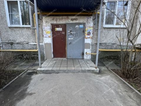 2-komnatnaya-ul-nikity-rybakova-d-11 фото