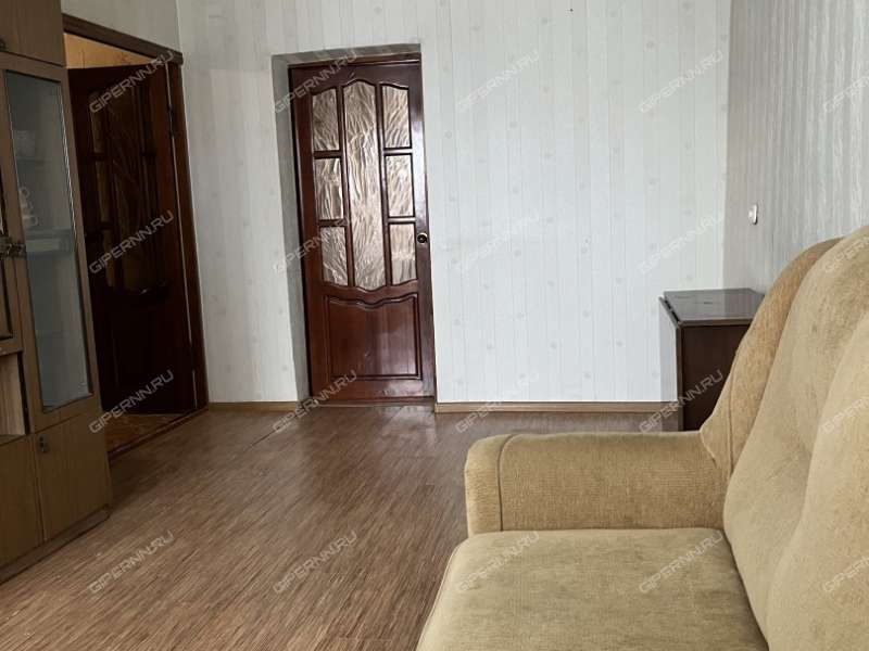 трёхкомнатная квартира на Республиканской улице дом 33 город Бор