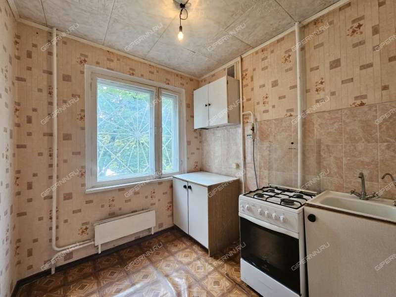 трёхкомнатная квартира на улице Мельникова дом 18