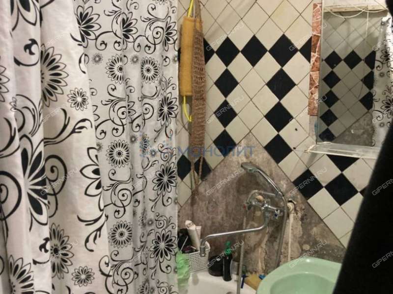 двухкомнатная квартира в 6-м микрорайоне дом 33