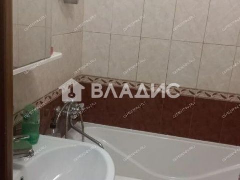 3-komnatnaya-ul-sergeya-akimova-d-23 фото