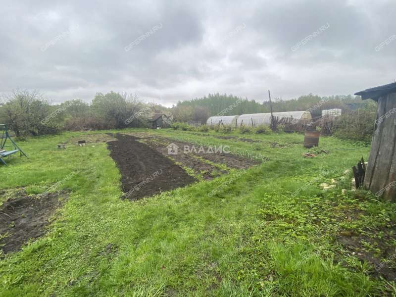 дом на улице Зелёная деревня Волчиха