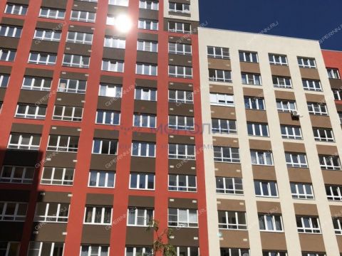 3-komnatnaya-ul-romantikov-d-13 фото