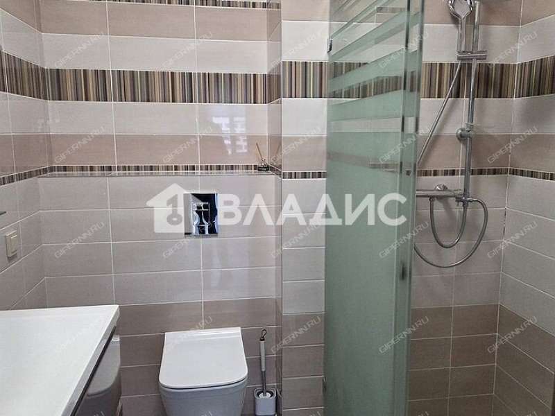 трёхкомнатная квартира в Корейском переулке дом 8