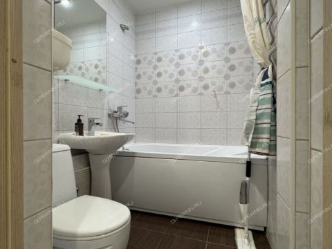 2-komnatnaya-prosp-gagarina-d-21 фото