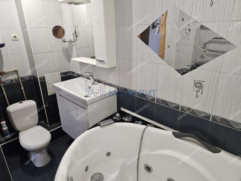 двухкомнатная квартира на улице Родионова дом 189/24