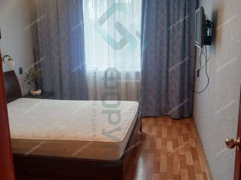 трёхкомнатная квартира на Авангардной улице дом 16