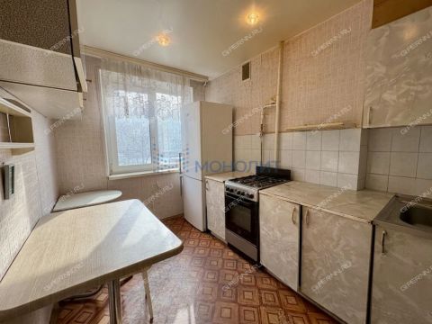 3-komnatnaya-ul-tropinina-d-4 фото