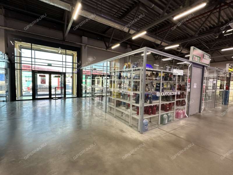 помещение под торговую площадь, недвижимость под автобизнес на Суздальской улице