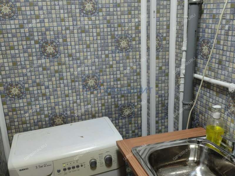 комната в доме 22 на улице 50-летия Победы