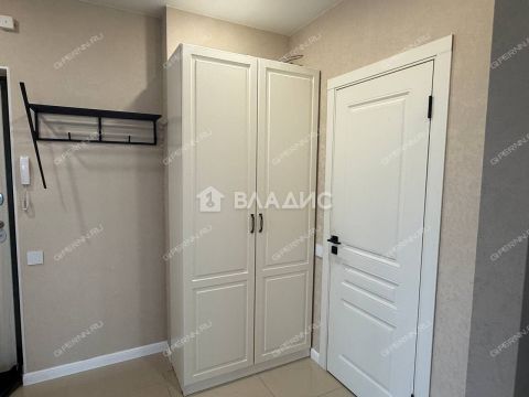 2-komnatnaya-ul-rodionova-d-202-1 фото