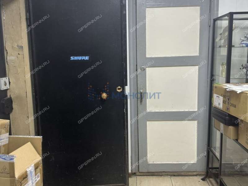 трёхкомнатная квартира на Нижне-Волжской набережной дом 20а