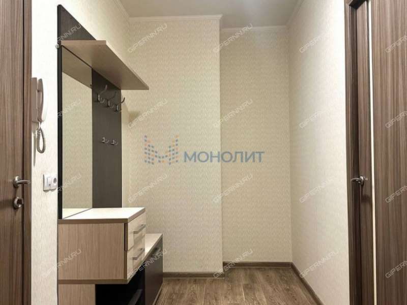 однокомнатная квартира на Волжской набережной дом 21