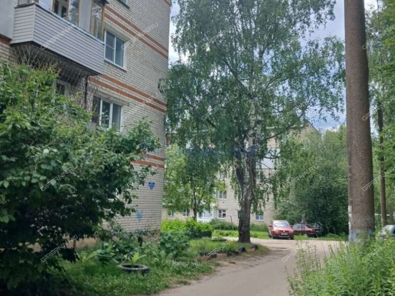 трёхкомнатная квартира на - дом 23 посёлок Буревестник