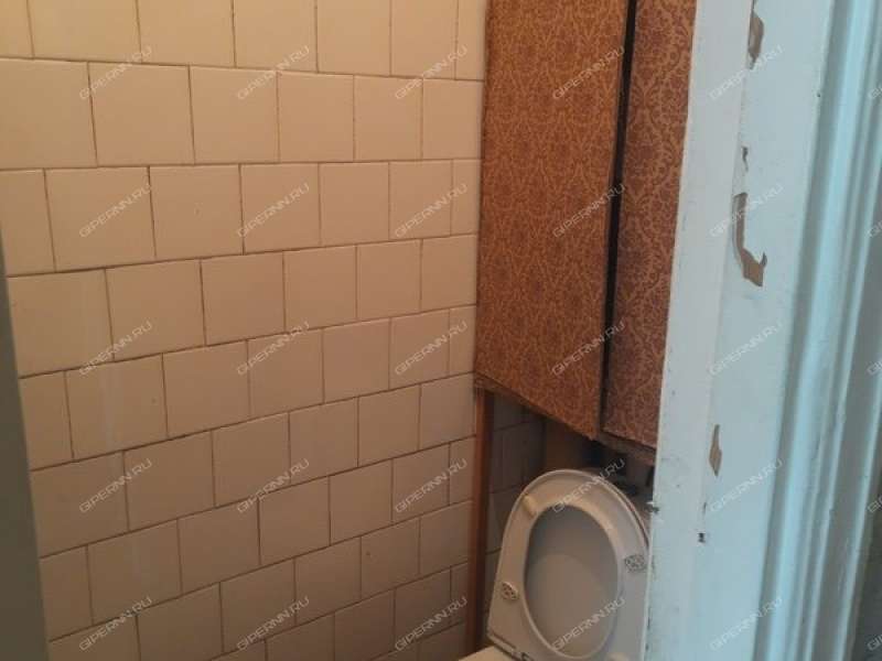 трёхкомнатная квартира на улице Краснодонцев дом 3