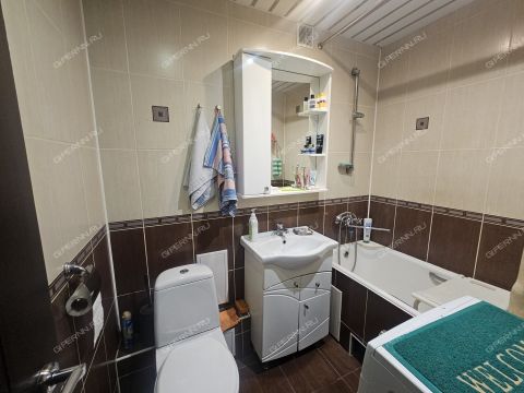 4-komnatnaya-ul-berezovskaya-d-80 фото