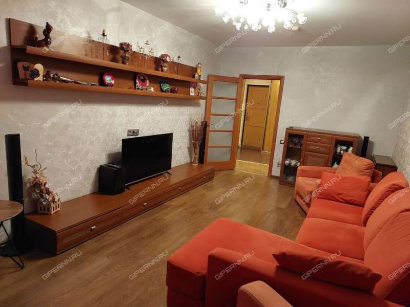 трёхкомнатная квартира на улице Янки Купалы дом 40