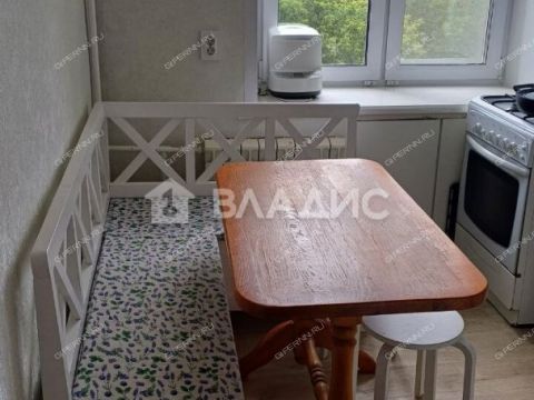 3-komnatnaya-ul-geroya-sovetskogo-soyuza-usilova-d-1-k4 фото