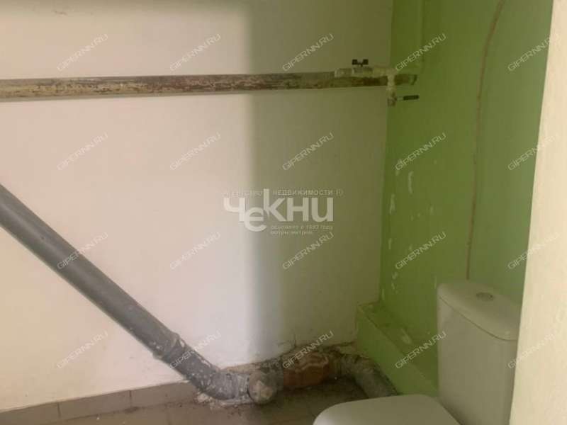 помещение под помещение свободного назначения на Норильской улице
