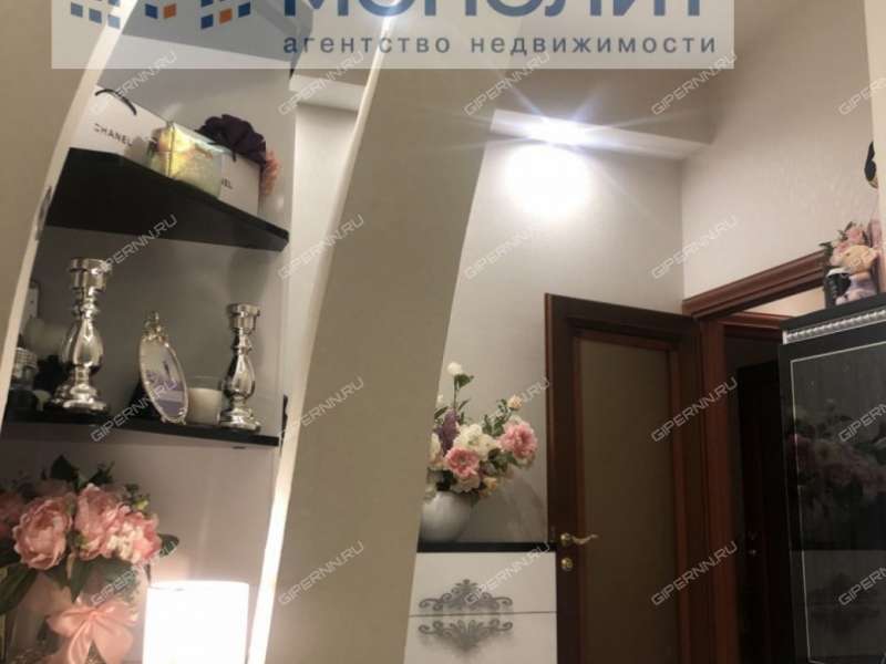 трёхкомнатная квартира на улице Октябрьской Революции дом 60