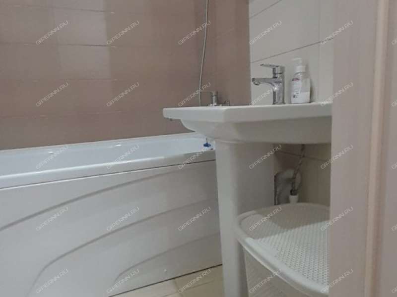 трёхкомнатная квартира на проспекте Героев Донбасса дом 16