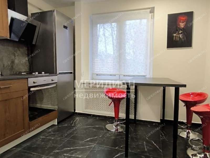 однокомнатная квартира на улице Островского дом 8