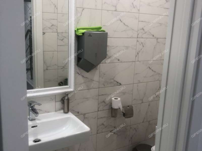 помещение под коммерческую недвижимость на Волжской набережной