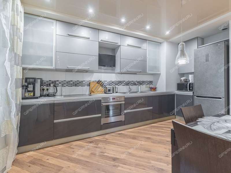 двухкомнатная квартира на улице Июльских Дней дом 19