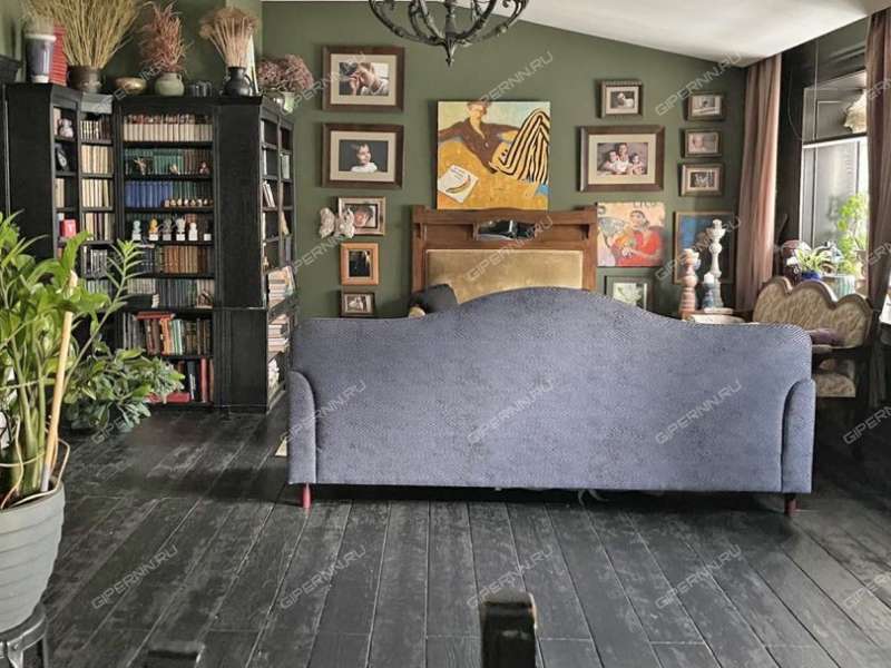 четырёхкомнатная квартира на улице Воровского дом 24