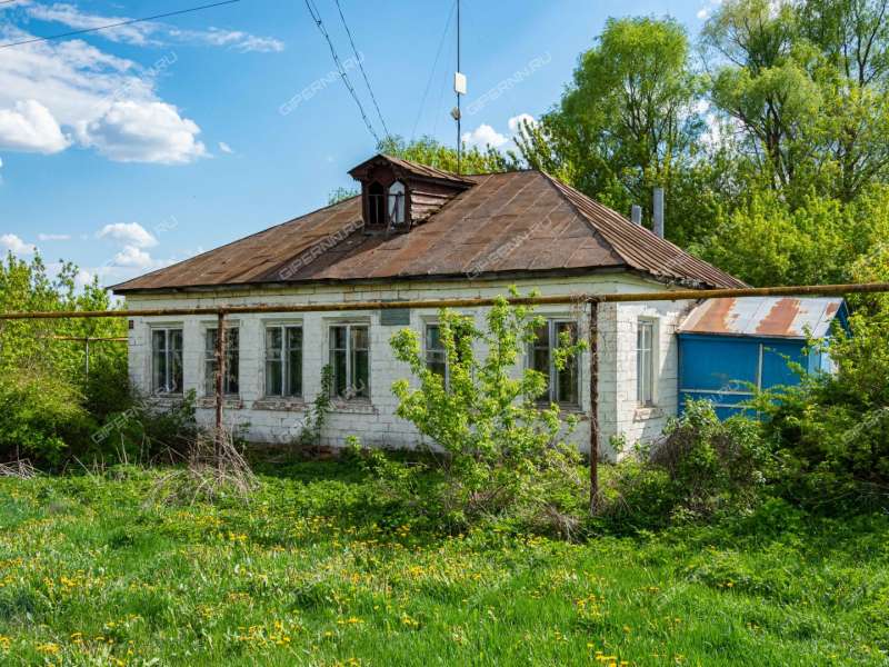имущественный комплекс под офис на Центральной улице село Борнуково