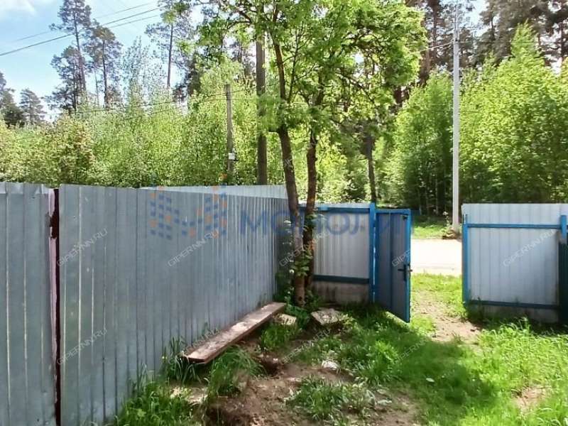 комната в доме 43 на улице Ленина посёлок Красная Горка