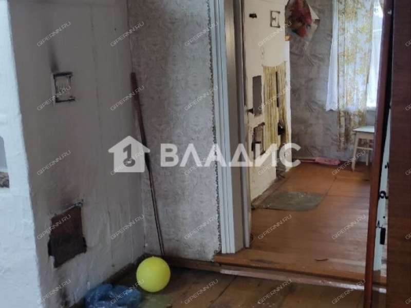 дом на улице Калинина город Семёнов