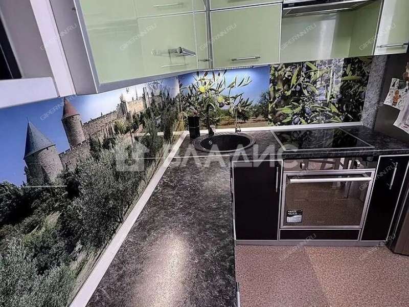 однокомнатная квартира на Бурнаковской улице дом 63