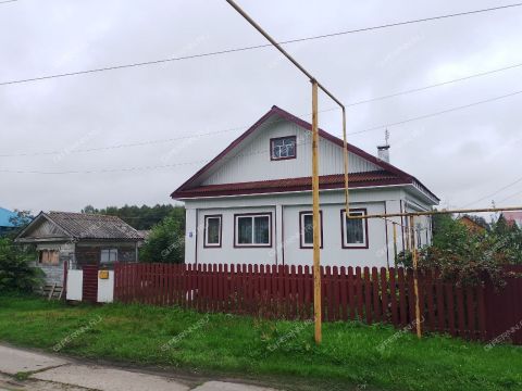 dom-poselok-pri-stancii-tarasiha-semenovskiy-gorodskoy-okrug фото