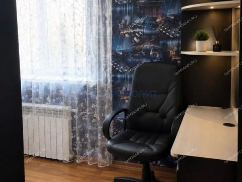 2-komnatnaya-poselok-40-let-oktyabrya-ul-makovskogo-d-7 фото