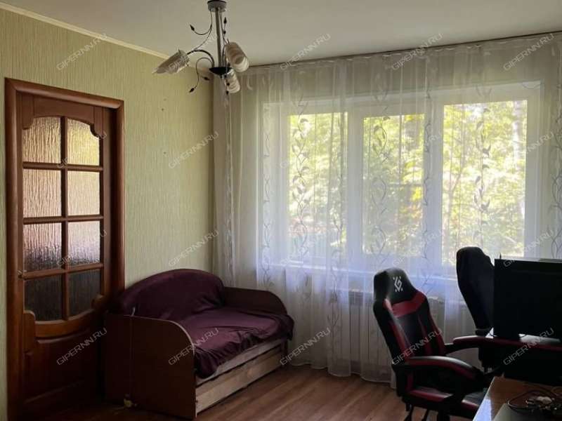 двухкомнатная квартира на улице Петрищева дом 13 город Дзержинск