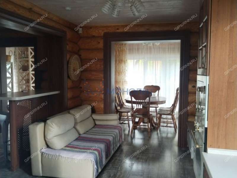 коттедж на улице Покровского