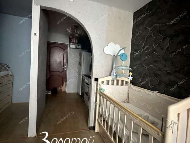 комната в доме 4 к4 на улице Красных Партизан