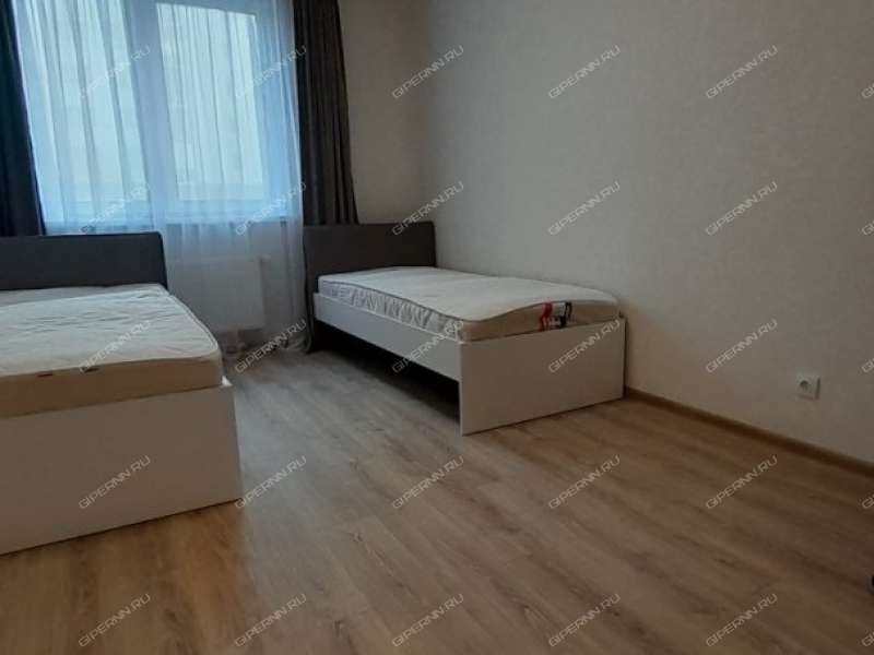 трёхкомнатная квартира на проспекте Героев Донбасса дом 16