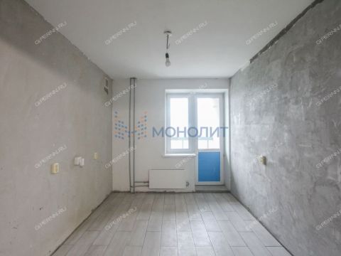 1-komnatnaya-ul-vyatskaya-d-4 фото