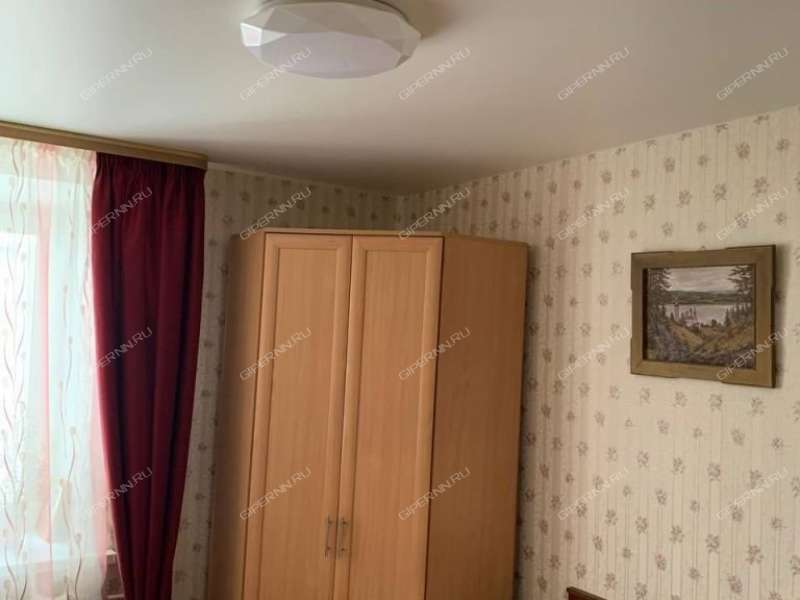 четырёхкомнатная квартира на улице Кащенко дом 27