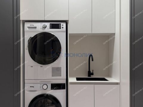 4-komnatnaya-pl-sennaya-d-1 фото