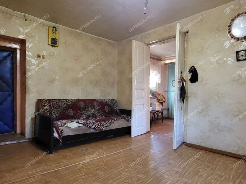 дом на  село Большое Мокрое